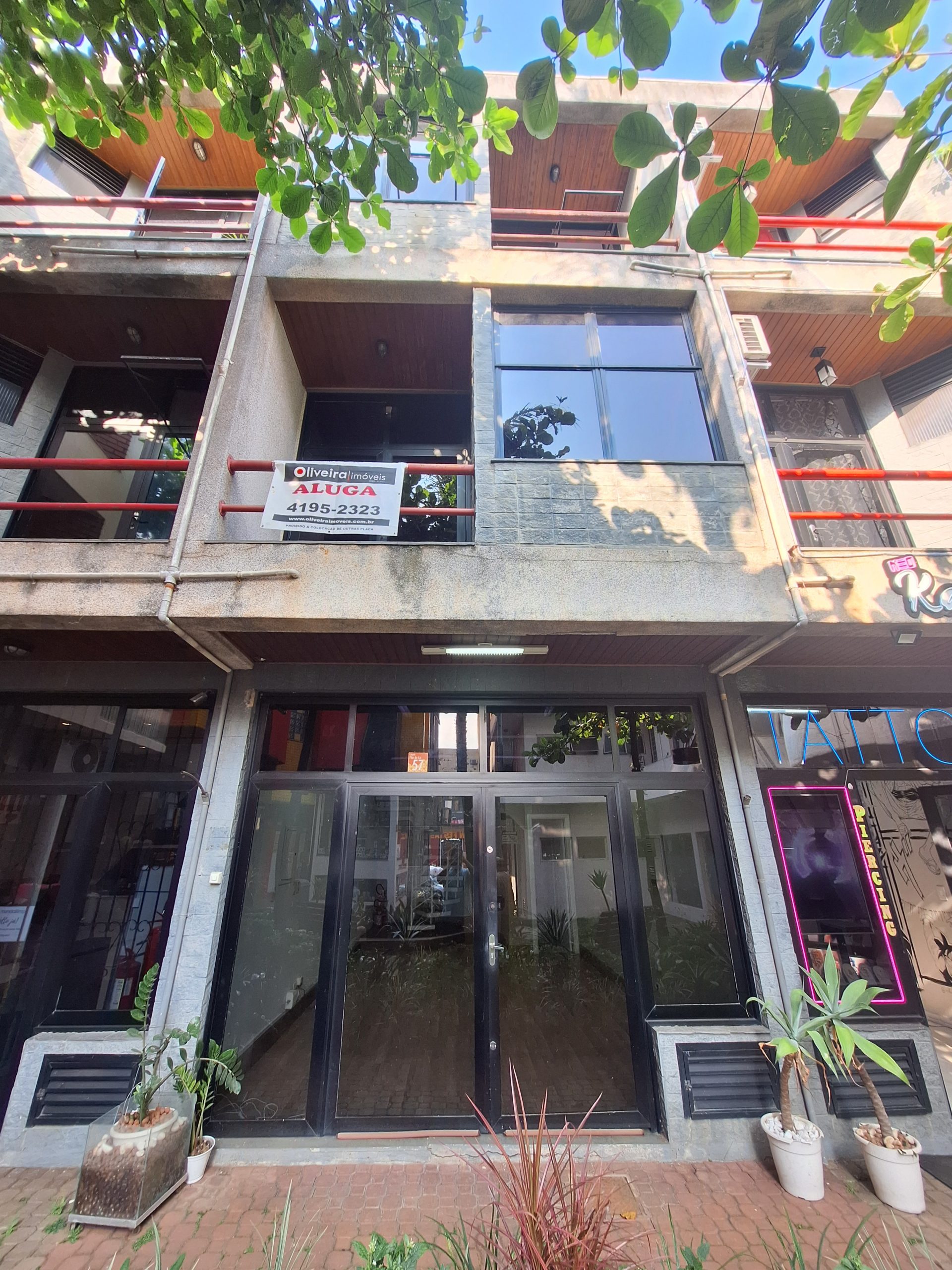 C.C.A – Prédio Comercial