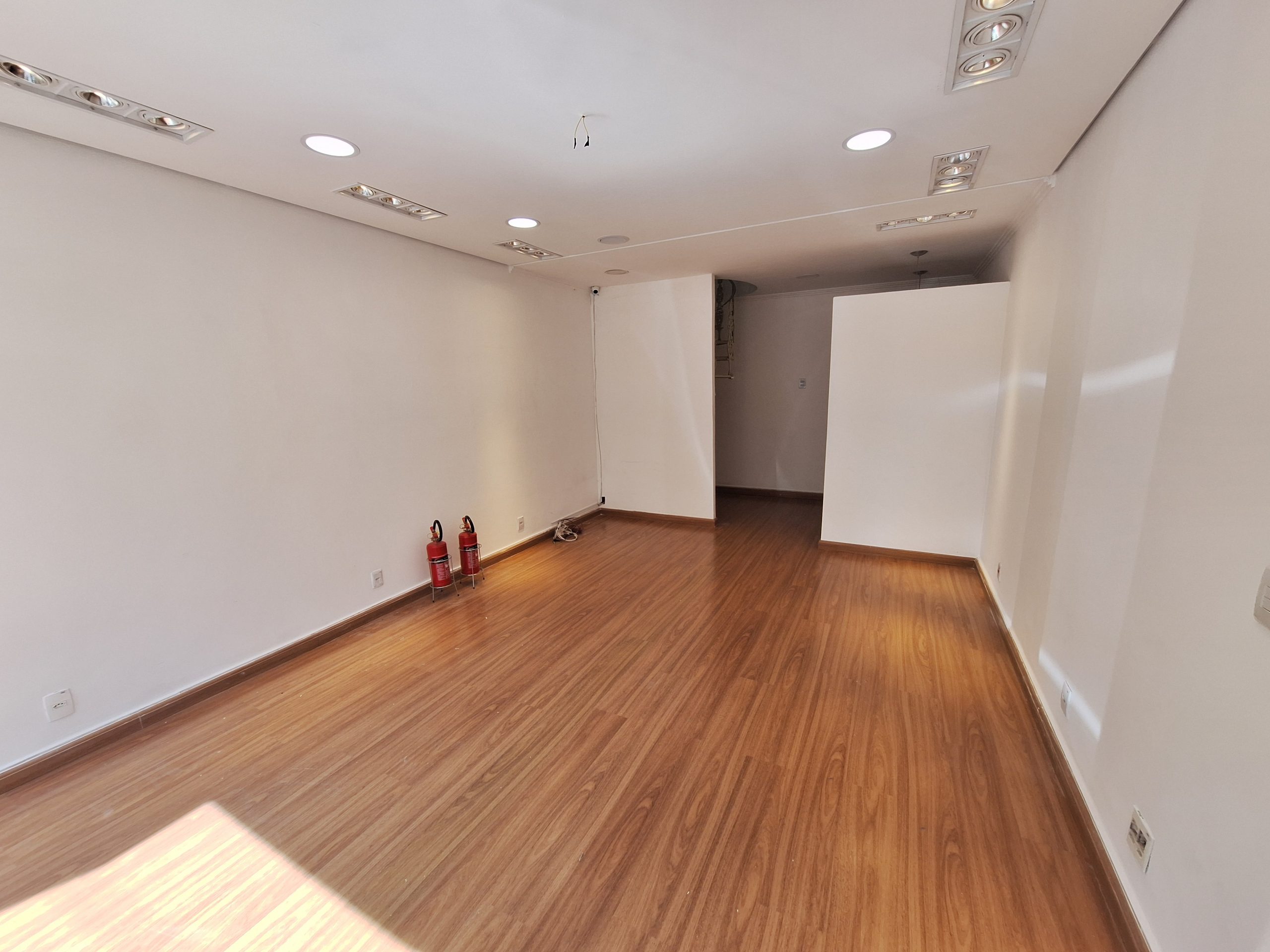 C.C.A – Prédio Comercial