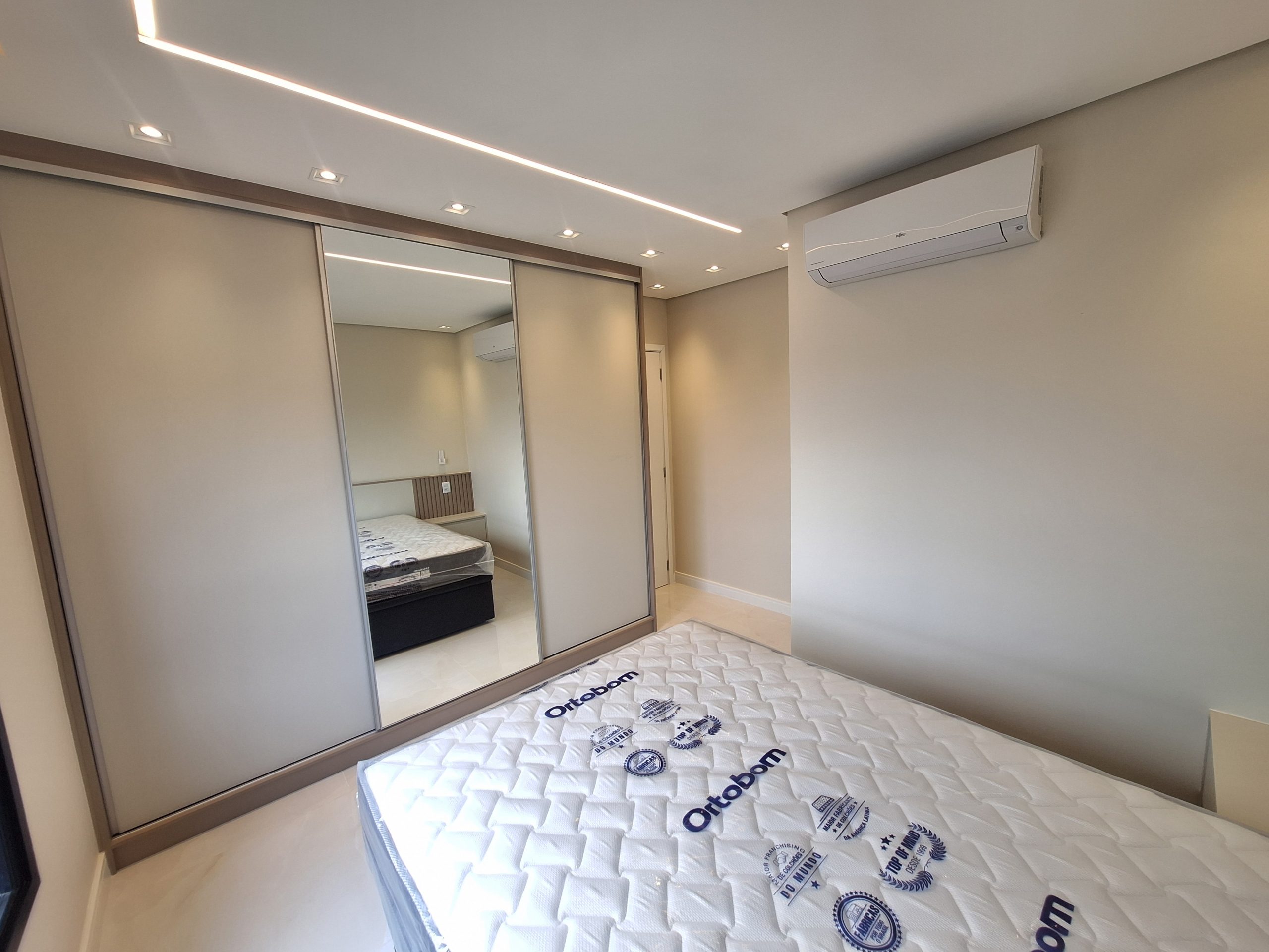 Duq Central Houses – Apto. 148