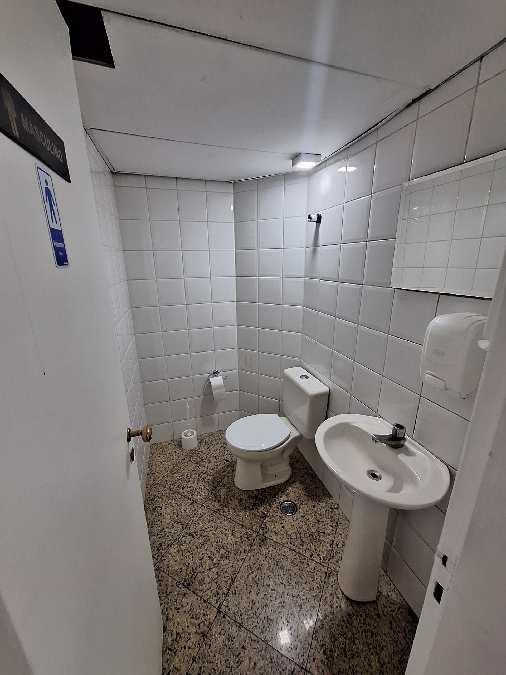 Eagle Point – Sala 201