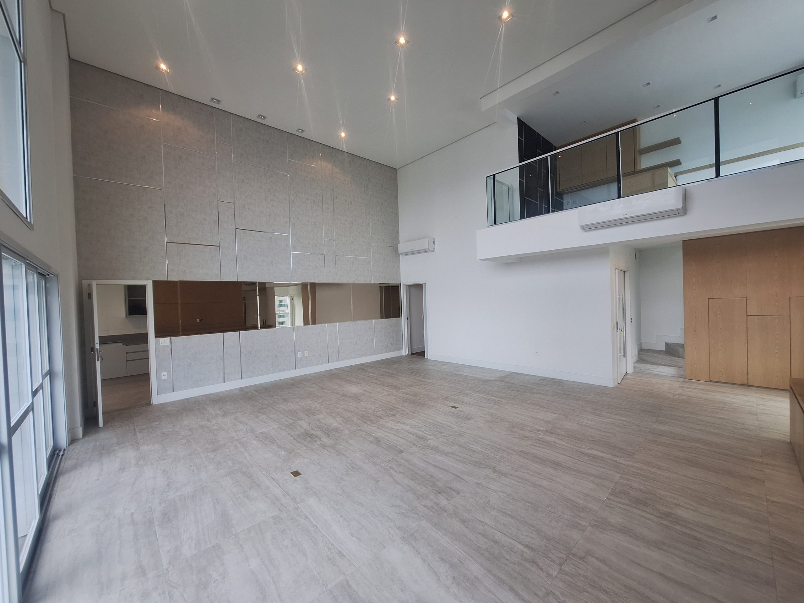 The Lake Gramercy Park – Apto. 201 – Duplex
