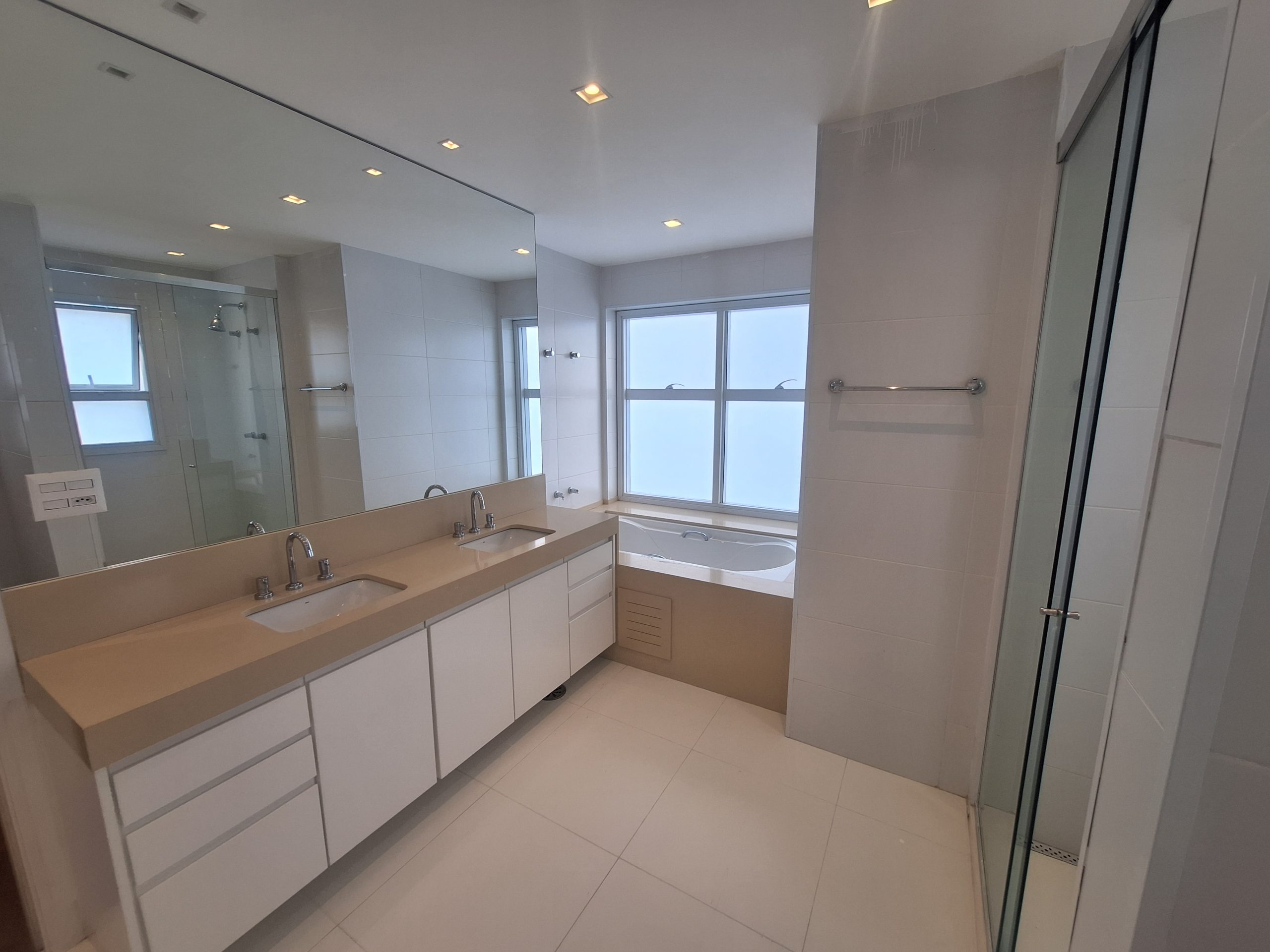 The Lake Gramercy Park – Apto. 201 – Duplex