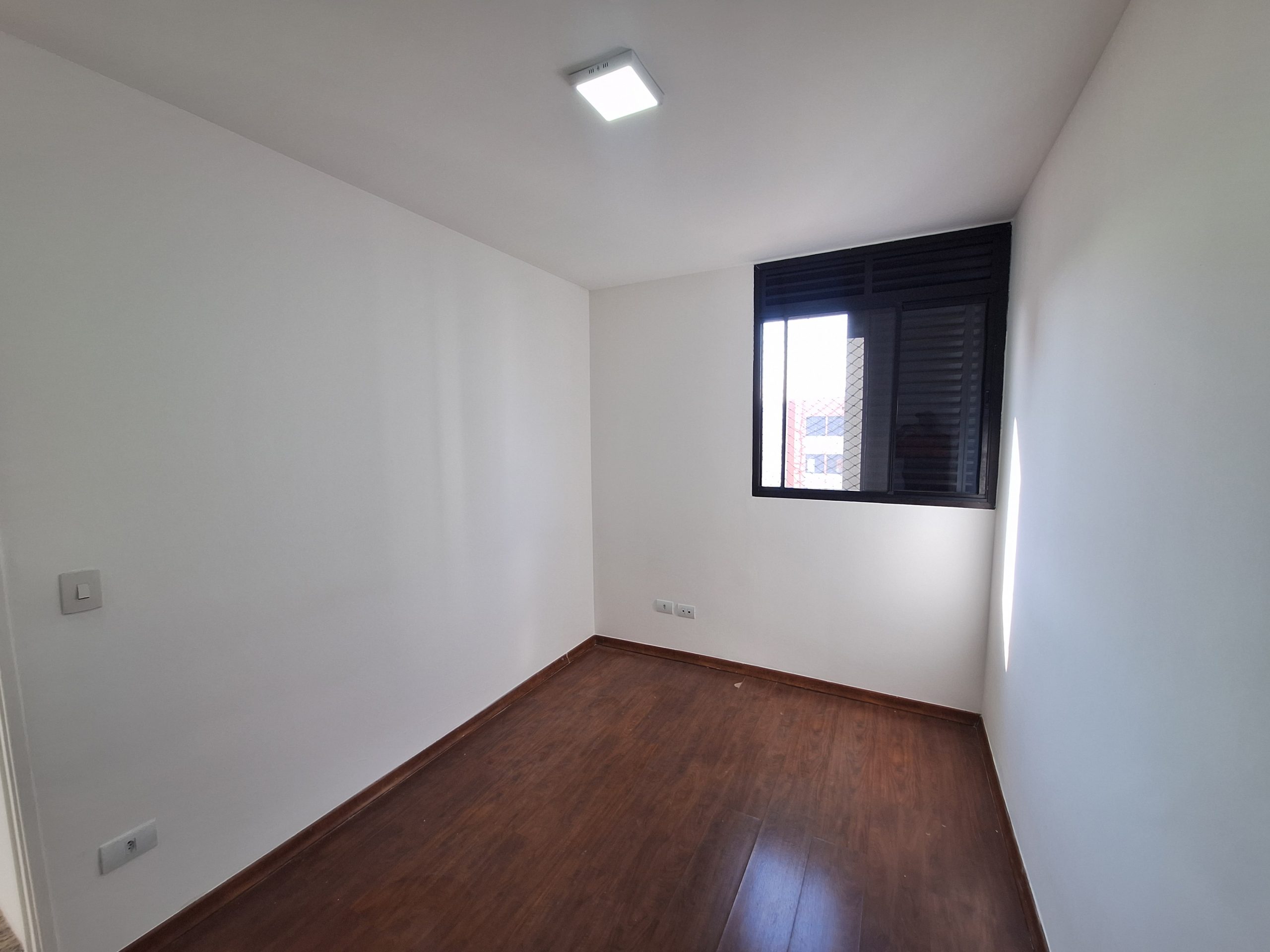 Top Village – Apto. 133 – Everest – Torre 01